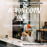 Sticker Texte Personnalisé Professionnel – 1 à 4 Lignes – Largeur 30, 50, 80 ou 120 cm - Signalétique Vitrine, Bureau, Porte – Vinyle ORACAL 651 – Made in France
