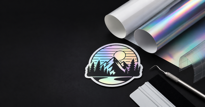 Création d'un sticker personnalisé premium — vinyles finitions holographique, mate et brillante Lenidesign