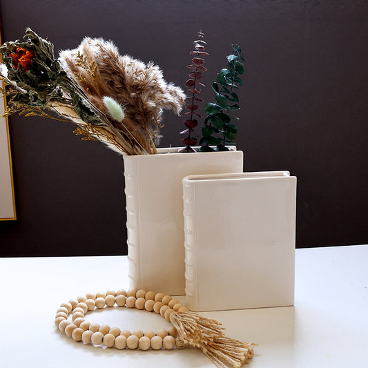 Lot de 2 Vases en Forme de Livre – Céramique Blanche Style Vintage