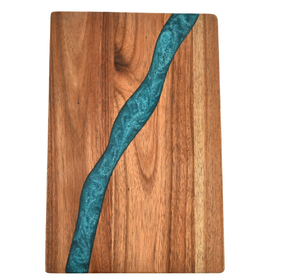 Planche à Découper et Plateau de Service – Bois d’Acacia & Résine Époxy Vagues Océaniques (31 x 20,5 cm)