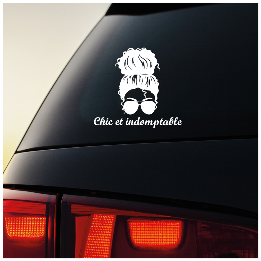 „Schick und ungezähmt“-Sticker V2 – Sticker für starke und stylische Frauen – Humorvoll – Girlpower
