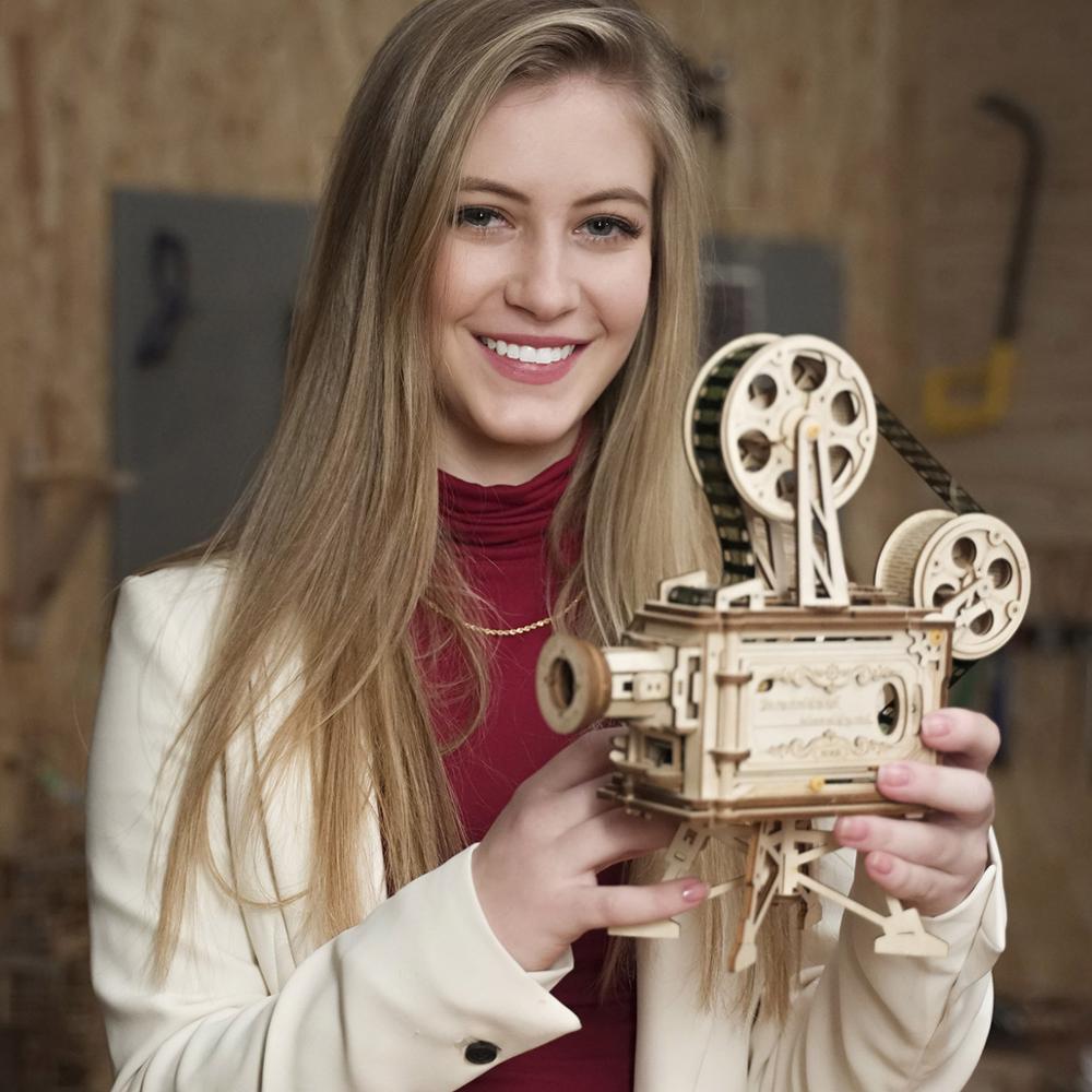 Puzzle 3D DIY Vitascope en Bois – Projecteur Rétro à Manivelle